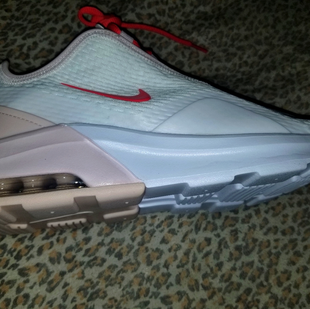 Snicker nike